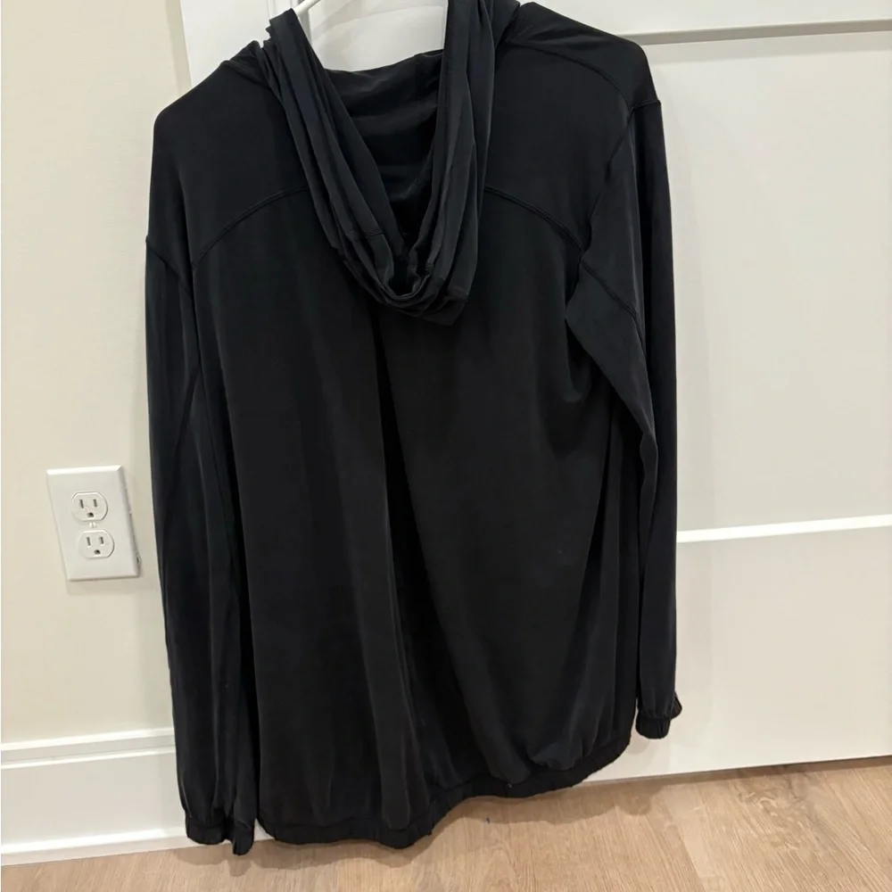Lululemon Into Something Good Hoodie Size 4